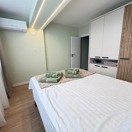 Sunny Home-meden Rudnik-burgas 아파트